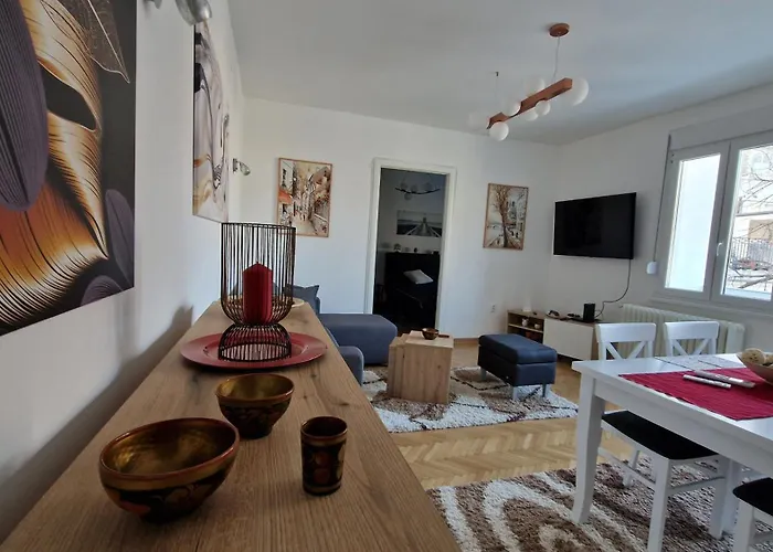 Cashin Apartment