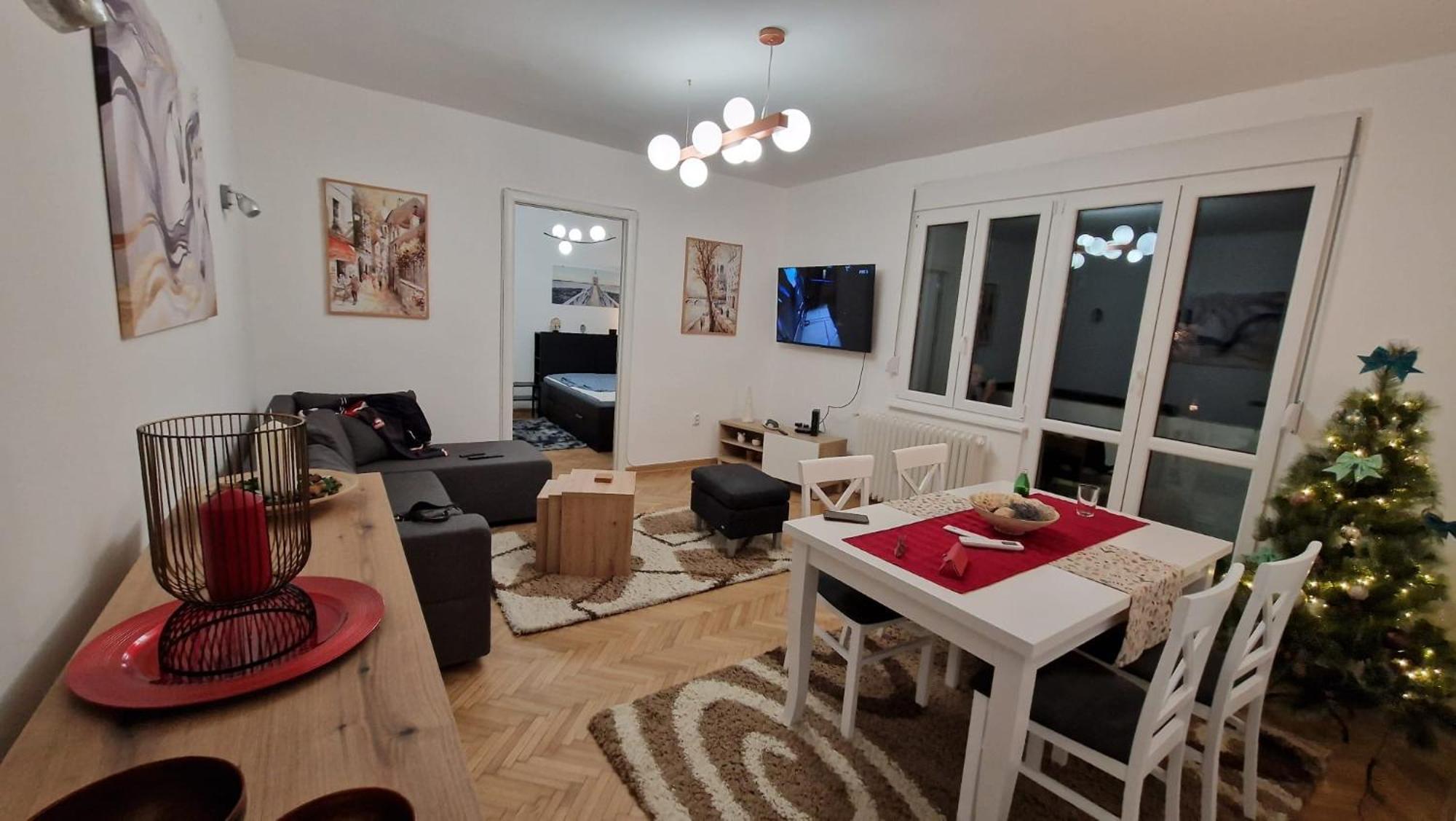 Cashin Apartment